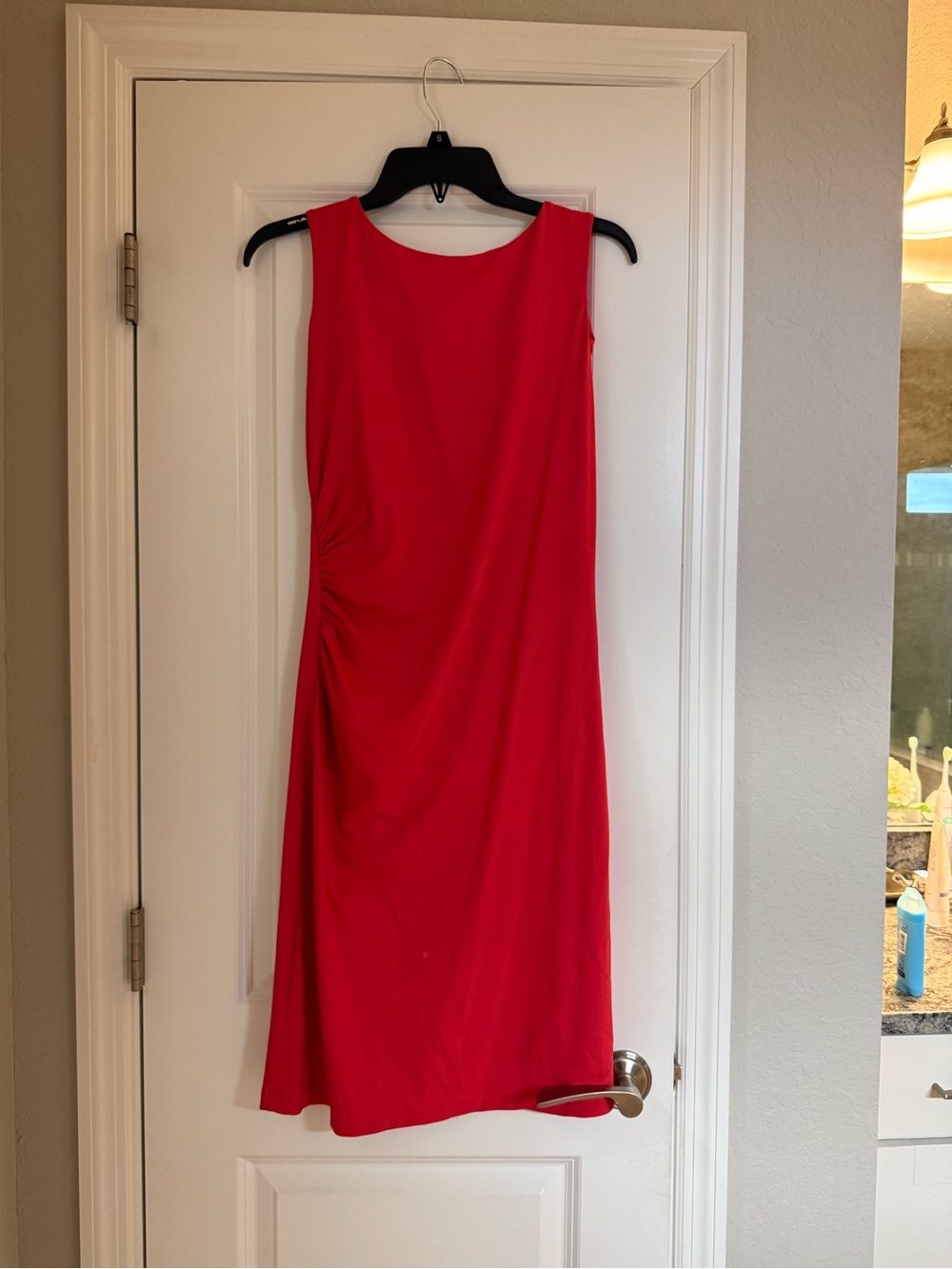 J. McLaughlin Red Sleeveless Sheath Dress